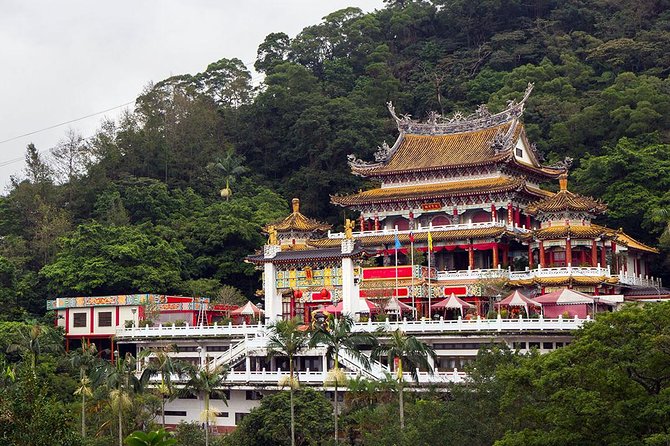 Sip & Savor: Maokong Tea & Shenkeng Stinky Tofu Private Day Tour - Is $184 per person a fair price?
