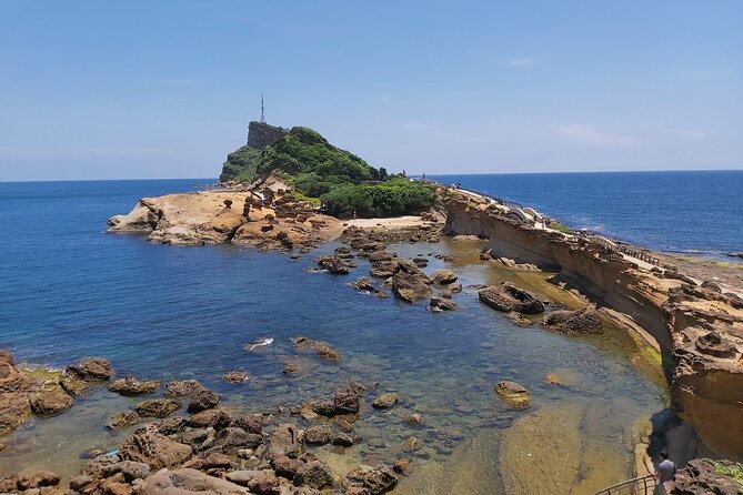 Small-Group: Yehliu, Jiufen & Pingxi Day Tour from Taipei - Who will enjoy this day most?