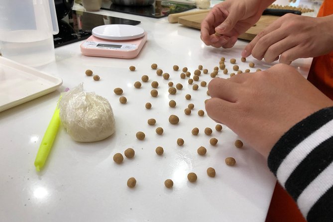Street Food Cooking Class in Taipei : Gua Bao/Lu Rou Fan/Boba Tea - The tricky business of homemade boba