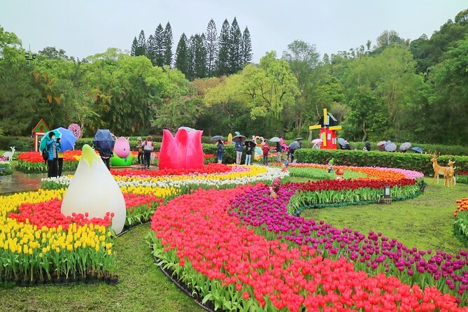Taipei Cherry Blossom Day Tour to Yangmingshan and Tamsui - Fisherman’s Wharf closes the day with sunset