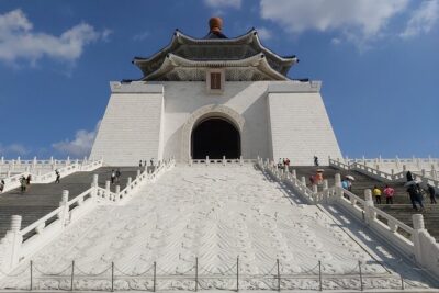 Taipei City Morning Tour with National Palace Museum entry