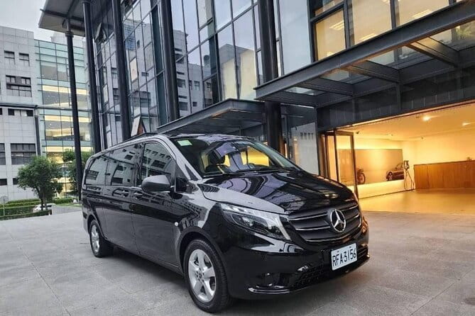 Taipei City to Taoyuan Airport Private Transfer - Key points to know before booking
