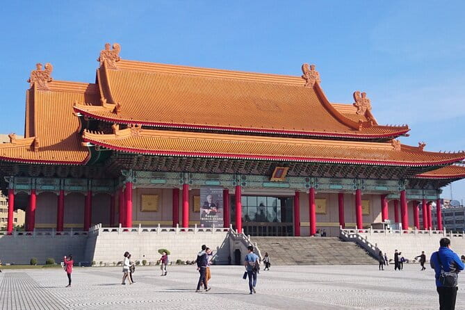 Taipei City to Taoyuan Airport Private Transfer - A direct ride from Taipei to Taoyuan Airport