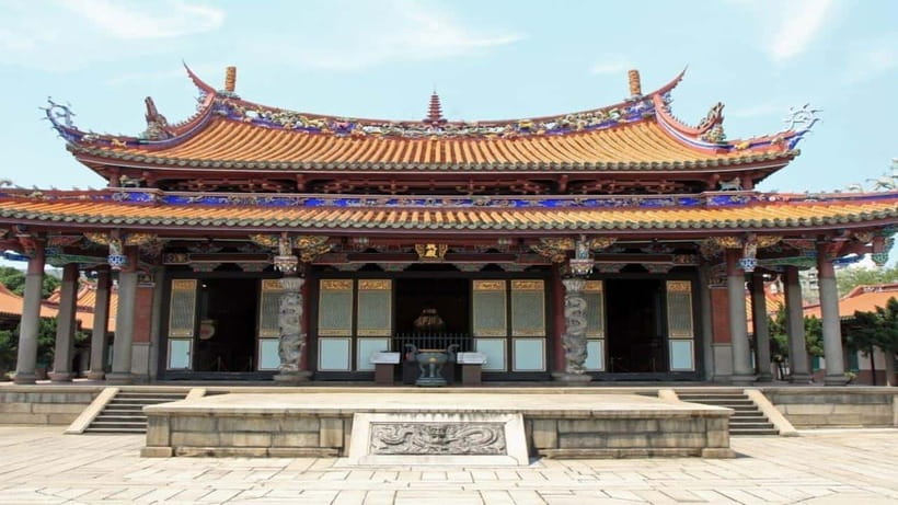 Taipei: Highlight Attractions Walking Tour - What this Taipei walk is really designed to do
