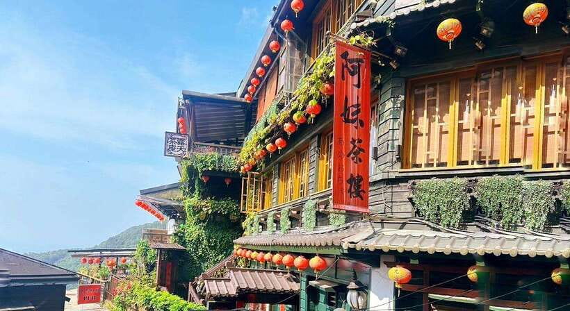Taipei: Jiufen and Shihfen Half Day Tour - Should You Book It?