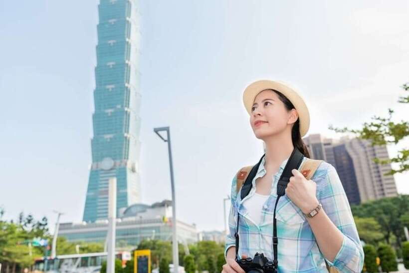 Taipei: Private custom tour with a local guide - Choosing Between Two and Eight Hours