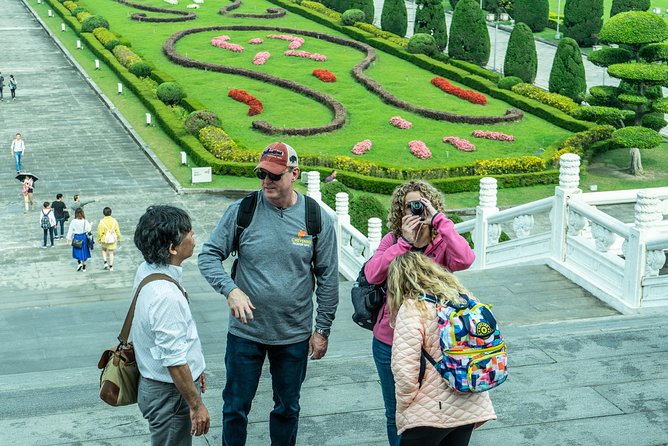 Taipei Private Custom Tour with a Local: Highlights & Hidden Gems - Chiang Kai-Shek Memorial Hall and North Gate