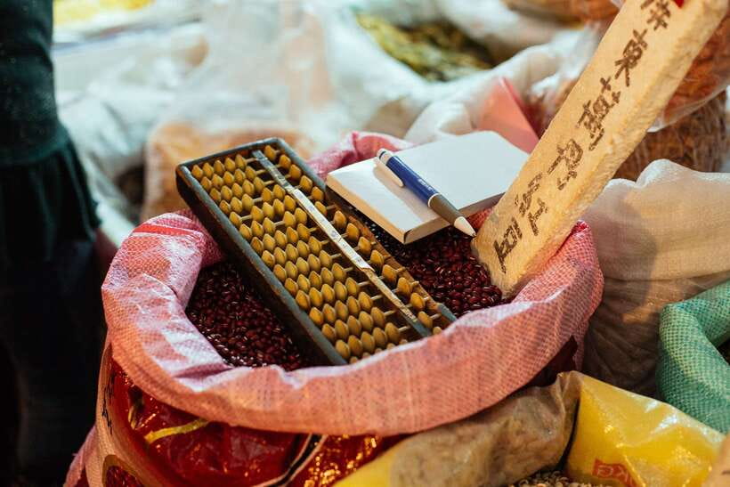 Taipei: Private Food Tour – 10 Tastings with Locals - Is $131 a fair price for three hours?