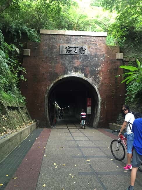 Taipei Private Spiritual Tour with Afternoon Tea & Cycling - My verdict: a thoughtful day with one long weakness