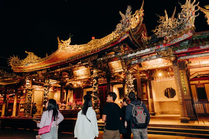 Taipei's Origin & Longshan Temple - Taiwan Cultural Walking Tour - Starting at Bangka Park, where Taipei began