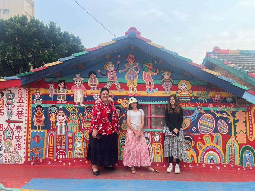Taipei-Taichung-Taipei Private day trip - Zhong She Flower Garden: the day’s prettiest opening