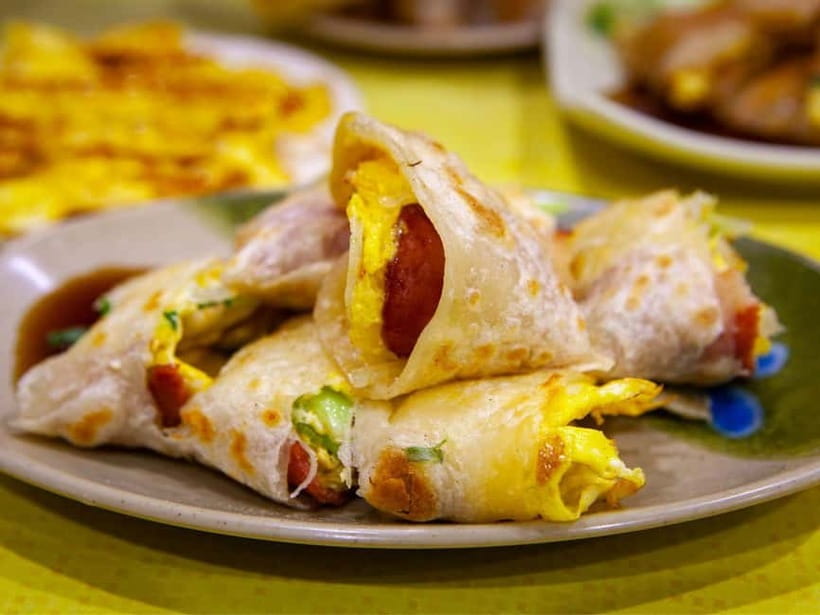 Taipei: Taiwan Traditional Breakfast & Market & Tea Tasting - Key Points to Know Before Booking