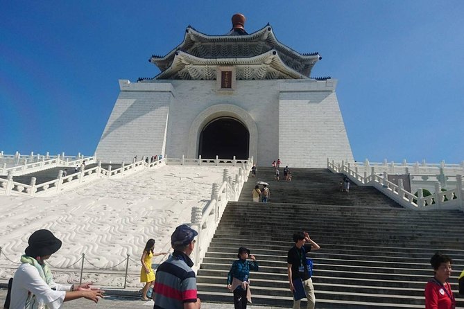Taipei Taster: Layover Escapes in 4-Hour Private Tour - The return drive and your flight connection