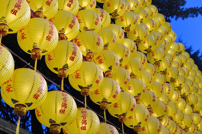 Taipei Touchdown: Make the Most of Your 6-Hour Layover - Longshan Temple: Taipei’s Spiritual Side
