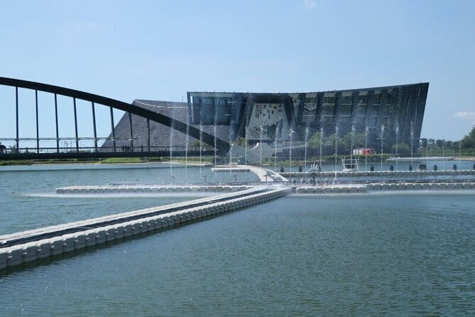 Taiwan Taoyuan Airport (TPE) to Taoyuan/Taipei hotels - Arrival Private Transfer - Meeting your driver at the airport