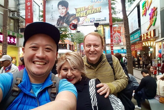 Taiwan TST : Taipei / Taoyuan Airport Pick-up or Drop-off - Who will get the best value