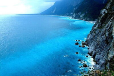 Taroko, Qingshui Cliff, Xincheng Old Street & Qixingtan Day Tour