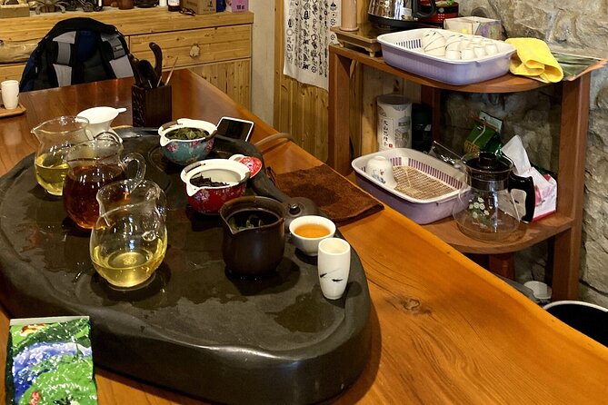 Thousand Island Lake and Pinglin Tea Plantation from Taipei - Inside the Pinglin Tea Museum