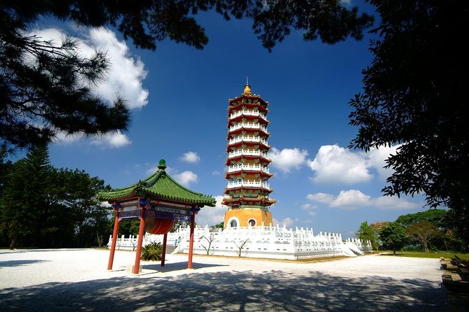 Two-days Puli Town & Sun Moon Lake & Lukang Tour - Leaving Taipei for Puli and the mountains