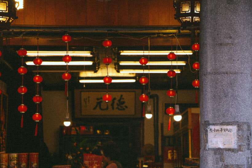 Vintage Taipei - Best of Taiwan and Sunset Walking Tour - Practical tips for a smoother afternoon