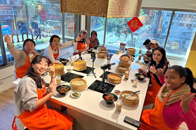 Xiao Long Bao, Beef Noodles & Boba Tea Cooking Class in Taipei - Key points at a glance