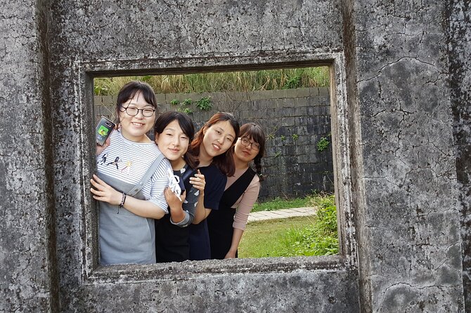 Yamingshan Volcano, Beitou Thermal Valley, Danshui Private Tour - Tamsui closes the day by the water