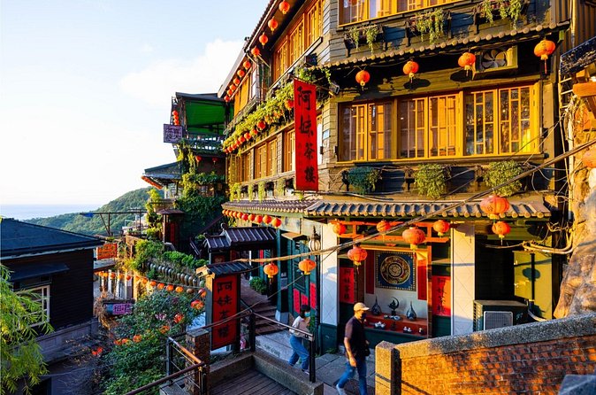 Yehliu, Golden Waterfall, Jiufen, Shifen Day Tour - Shifen Waterfall and the Extra Walking