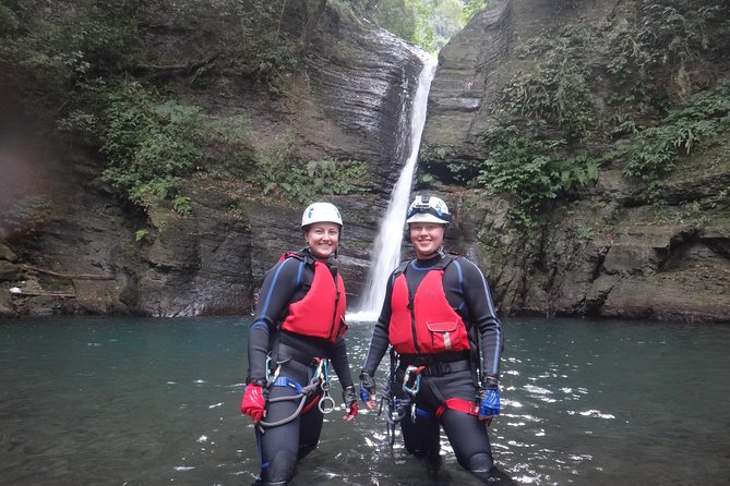 Yi-Hsin creek canyoning in northern Taiwan - Six things to know before you book