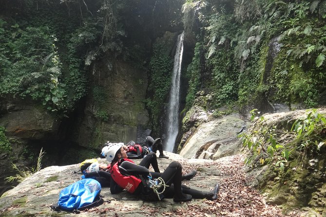 Yi-Hsin creek canyoning in northern Taiwan - Rain, safety, and what to pack