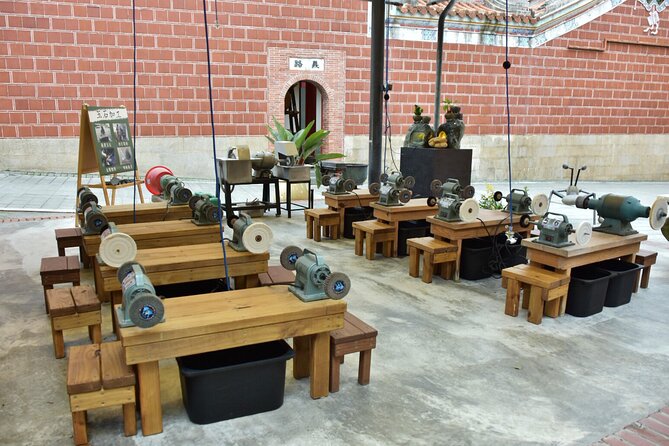 Yilan 1-Day Private Tour to Kavalan Whisky & Cultural Gems - What $200 per person really covers